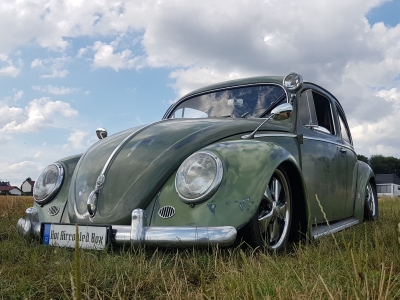 1955 VW KÃ¤fer RHD Ovali in OlivgrÃ¼n